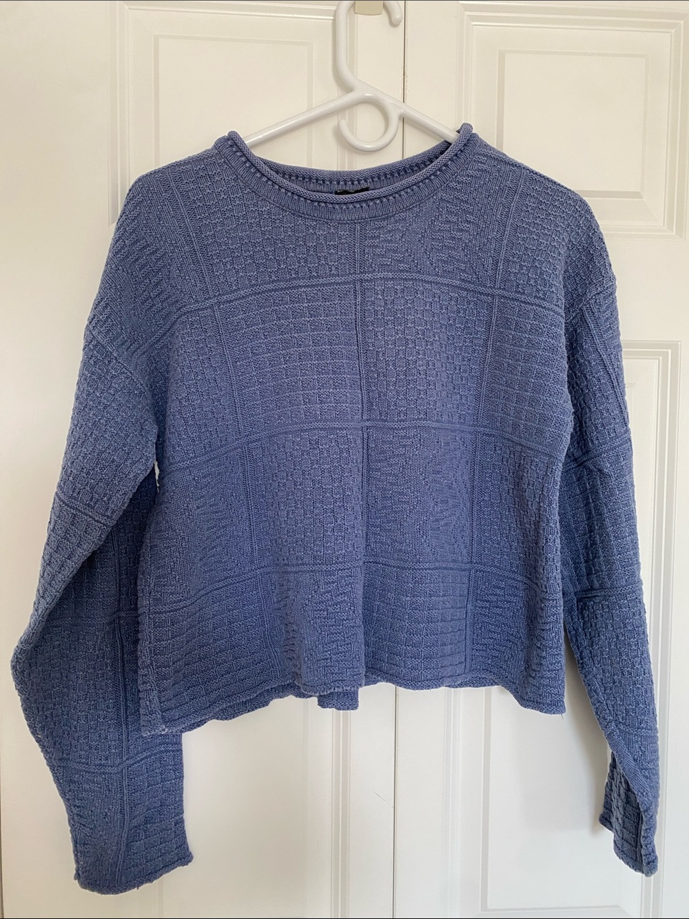 ellemenno Blue Textured Box-Stitch Sweater